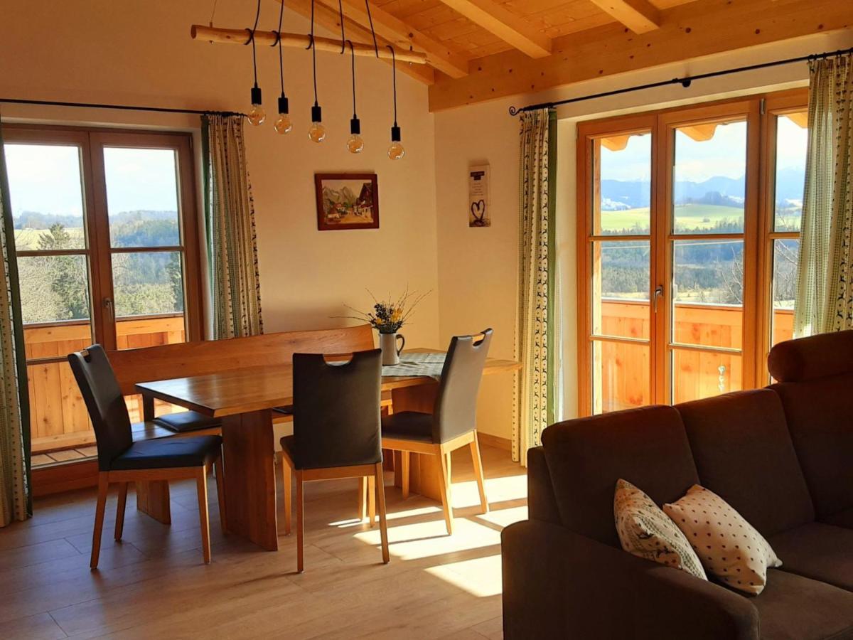 Appartement met 2 Slaapkamers en Balkon