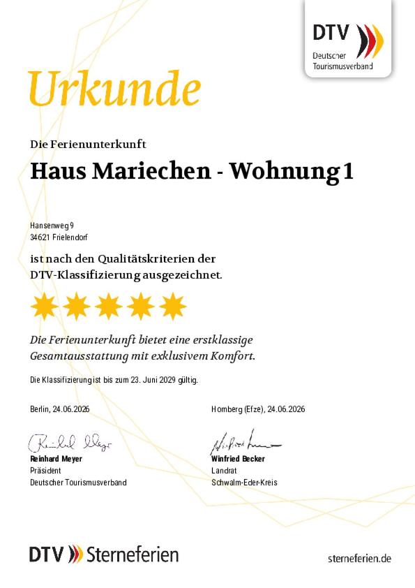 Haus Mariechen Whg 1 - 5-Sterne-DTV-Klassifizierung nahe Silbersee mit Balkon, Sauna - Bed and Breakfast Frielendorf