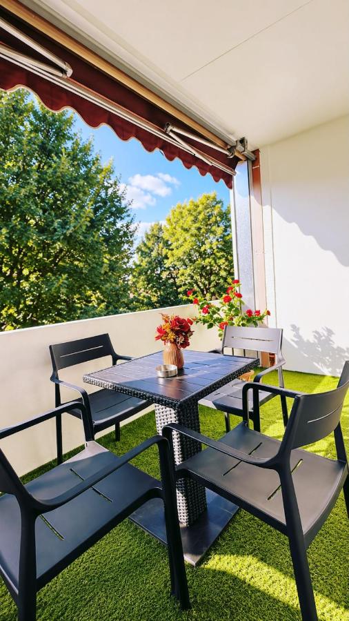 Modernes City-Apartment mit großem Balkon - Bed and Breakfast Braunschweig