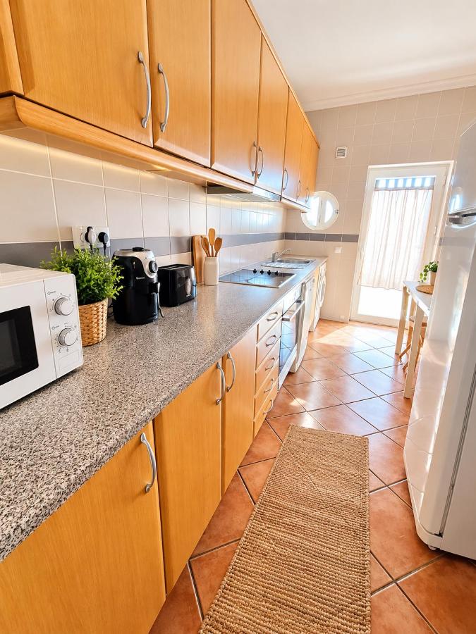 Palms Sun Escape - Vale de Parra - Bed and Breakfast Guia