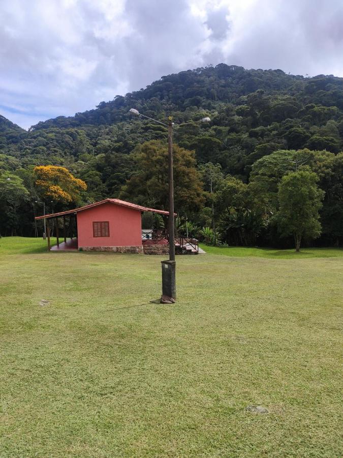 Casa agradável em uma propriedade linda e tranquila na serra - B&B Teresópolis