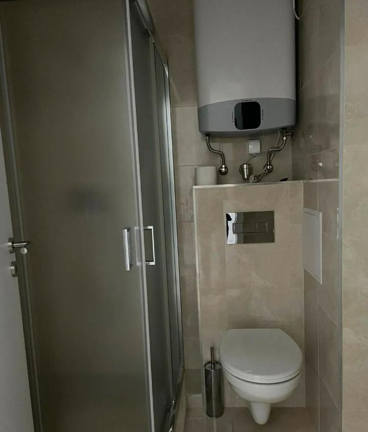 Studio Deluxe