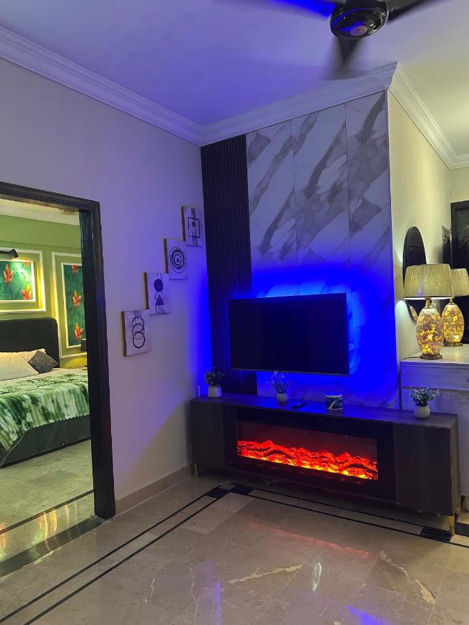 Nestay Executive 2 Bhk-Cozy Style & Comfort - B&B Islamabad