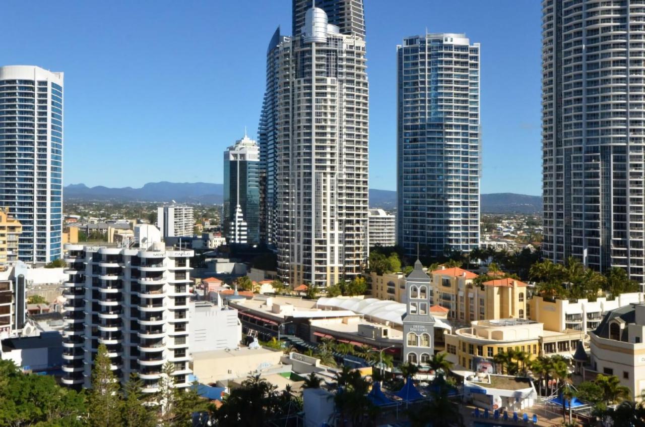 Moroccan Resort - HR Surfers Paradise - B&B Gold Coast