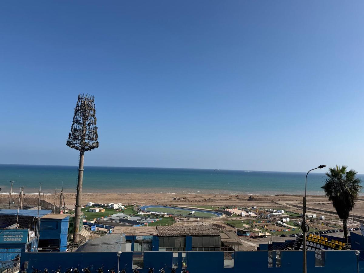 Ocean views in San Miguel near Costa 21 and Arena 1 Two bedroom and two bath - Chambres d'hôtes Lima