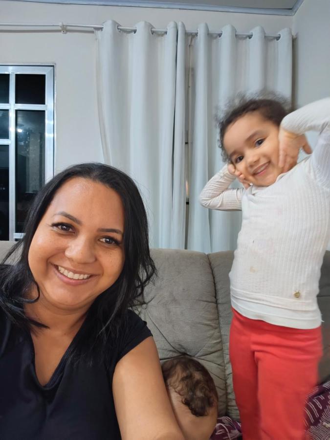 Suíte com Ar Condicionado e Cozinha Confortável - B&B São Pedro da Aldeia