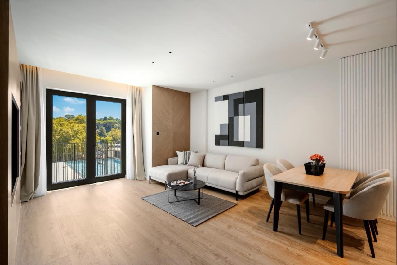 Boke Place Thea resident Pool View - B&B Teodo