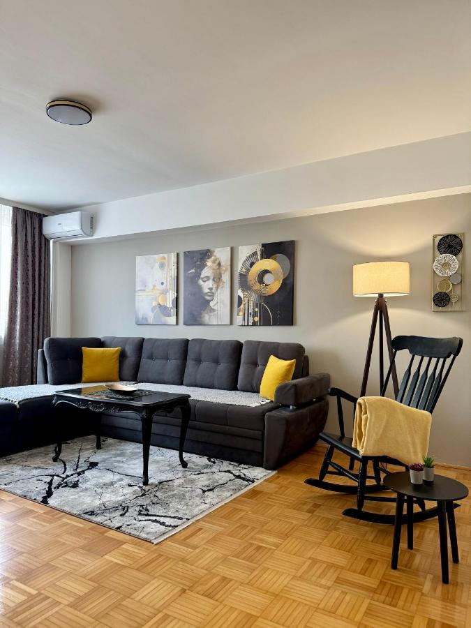 Golden Valley Apartment - Bed and Breakfast Sarajevo