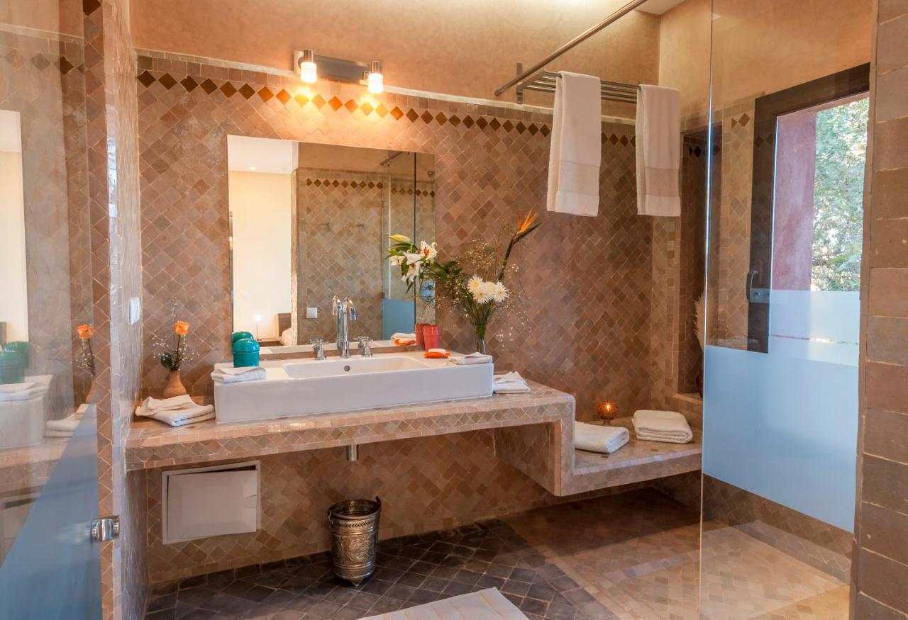 Double Room - Hibiscus