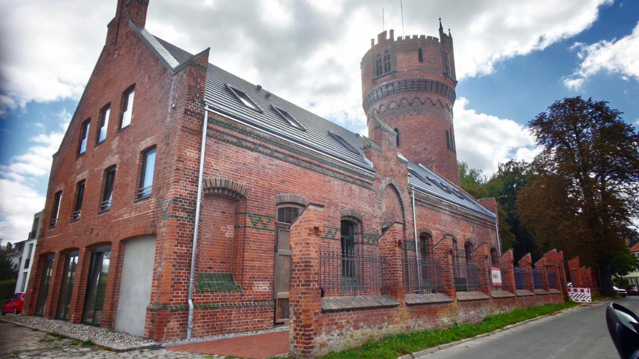 NEU - Historisches Pumpenhaus - Parken - Boxspringbett - direkt an der Altstadt - W-2-XL - Chambres d'hôtes Wismar