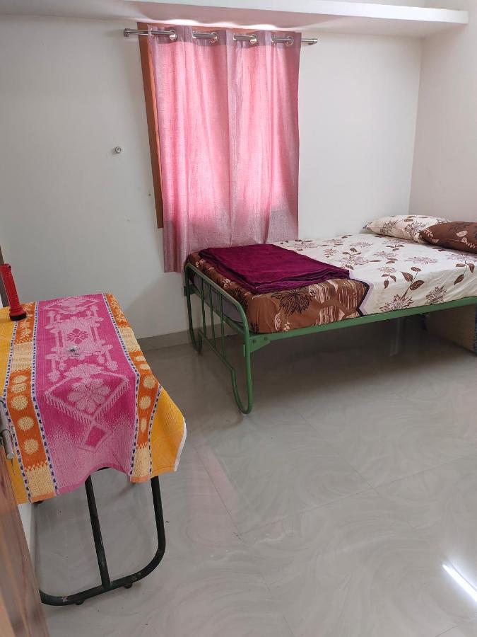 Santhi Homestay - B&B Tiruvannamalai