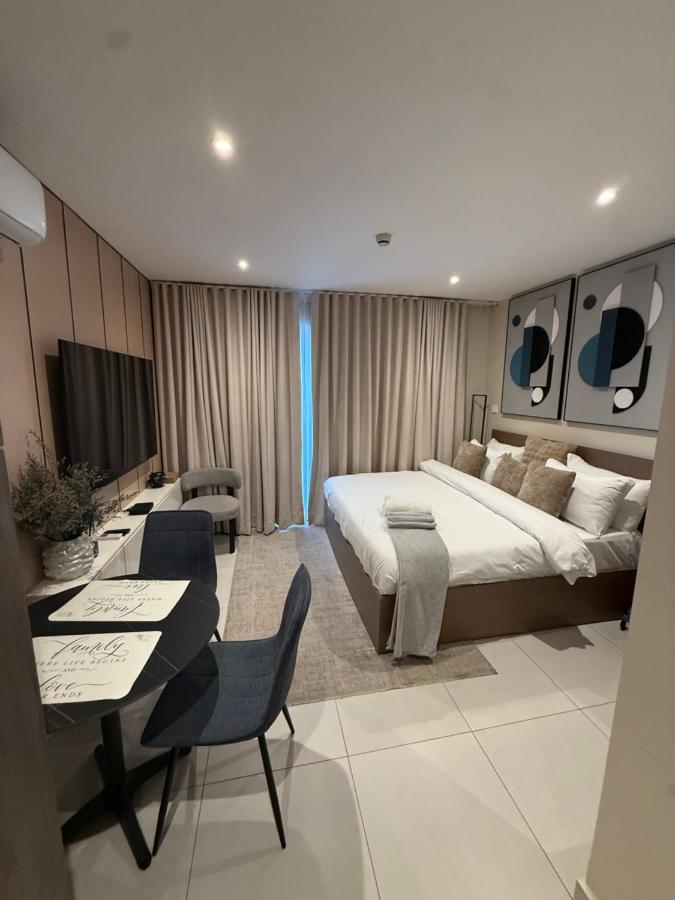 Cityscape Loft at The Bantree - Ferienwohnung Accra