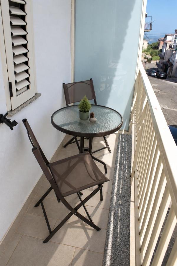 Tra il Mare e La Sila B&B - B&B Cerenzia