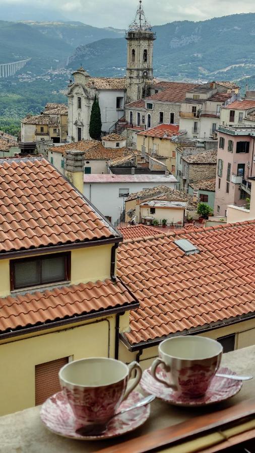 La Finestra sul Colle - B&B Colledimezzo