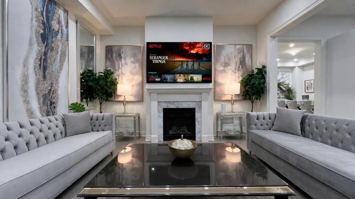 Grand Executive Residence 5BR Luxury Estate Richmond Hill - Bed and Breakfast Richmond Hill