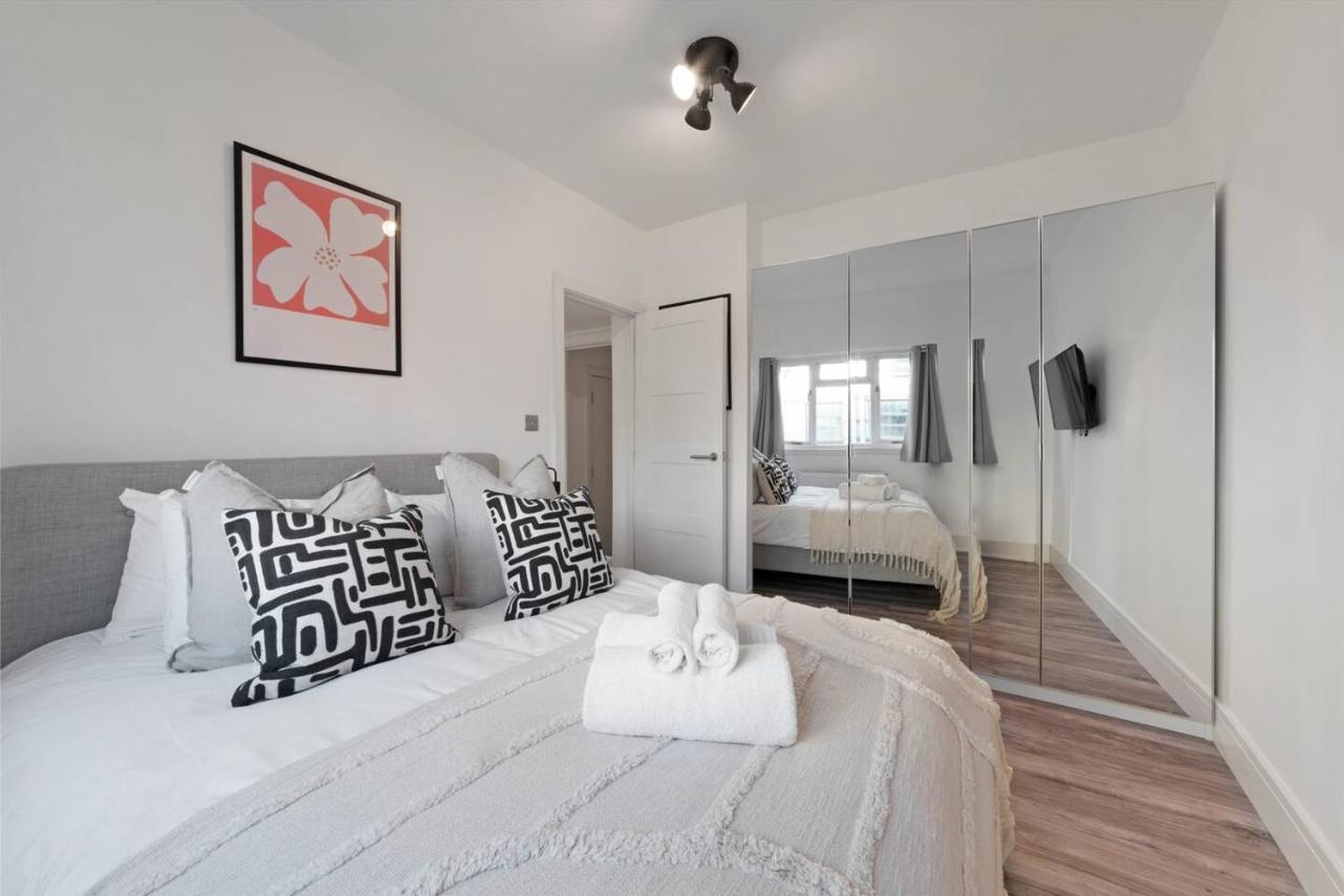 Stylish 2 Bed Apartment In The Heart Of Camden - B&B London