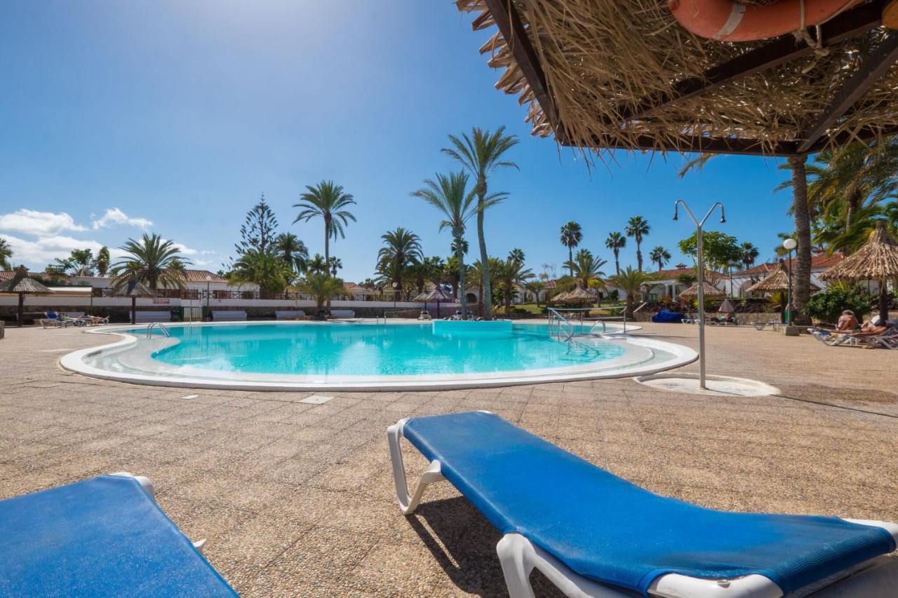 Sunny Bungalow Parque Golf - B&B