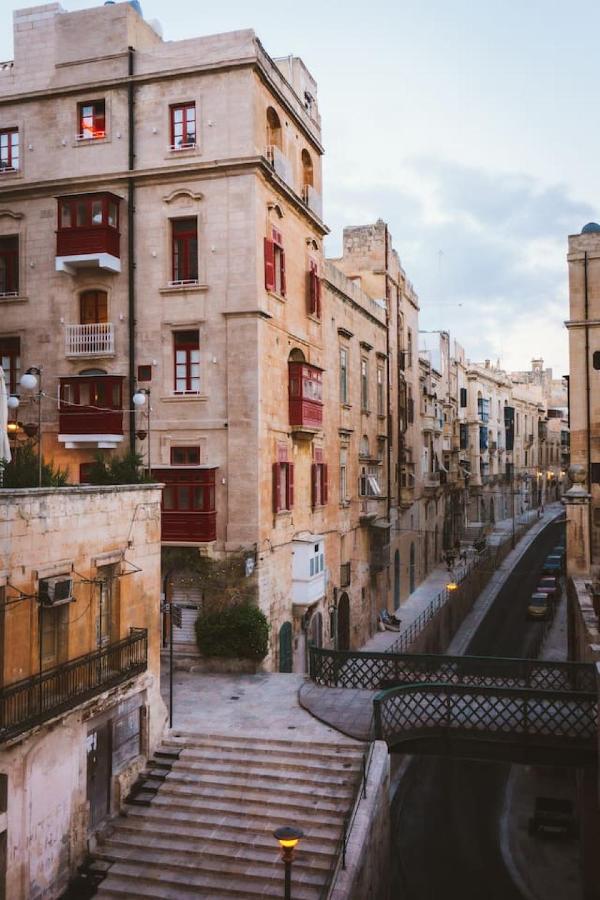 Cosy, central 1BR home in the heart of Valletta - Ferienwohnung Valletta