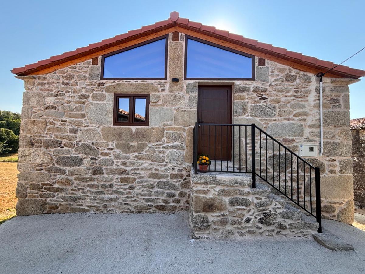 Casa Toubesa - Bed and Breakfast Carballedo