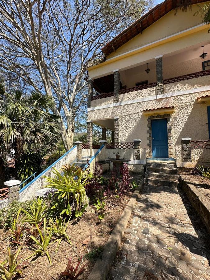 Hospedaria Casa da Fonte - B&B Miguel Pereira