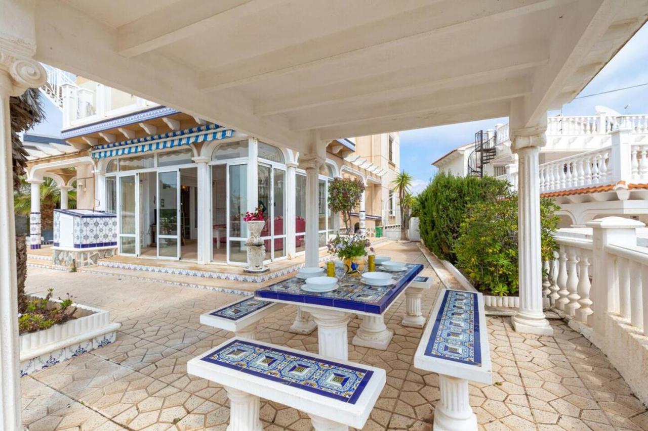 Fidalsa Mediterranean Beachfront - B&B Playa Flamenca