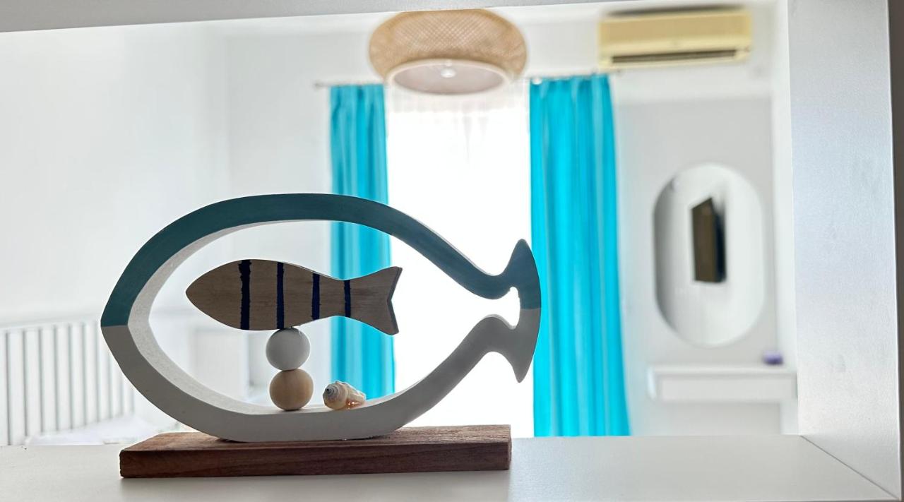 One-Bedroom Apartment - Sea Side