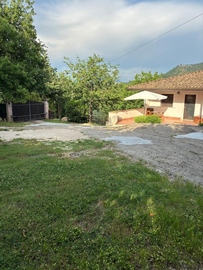 La Casa di Tina vicino le Grotte di Falvaterra - B&B Falvaterra