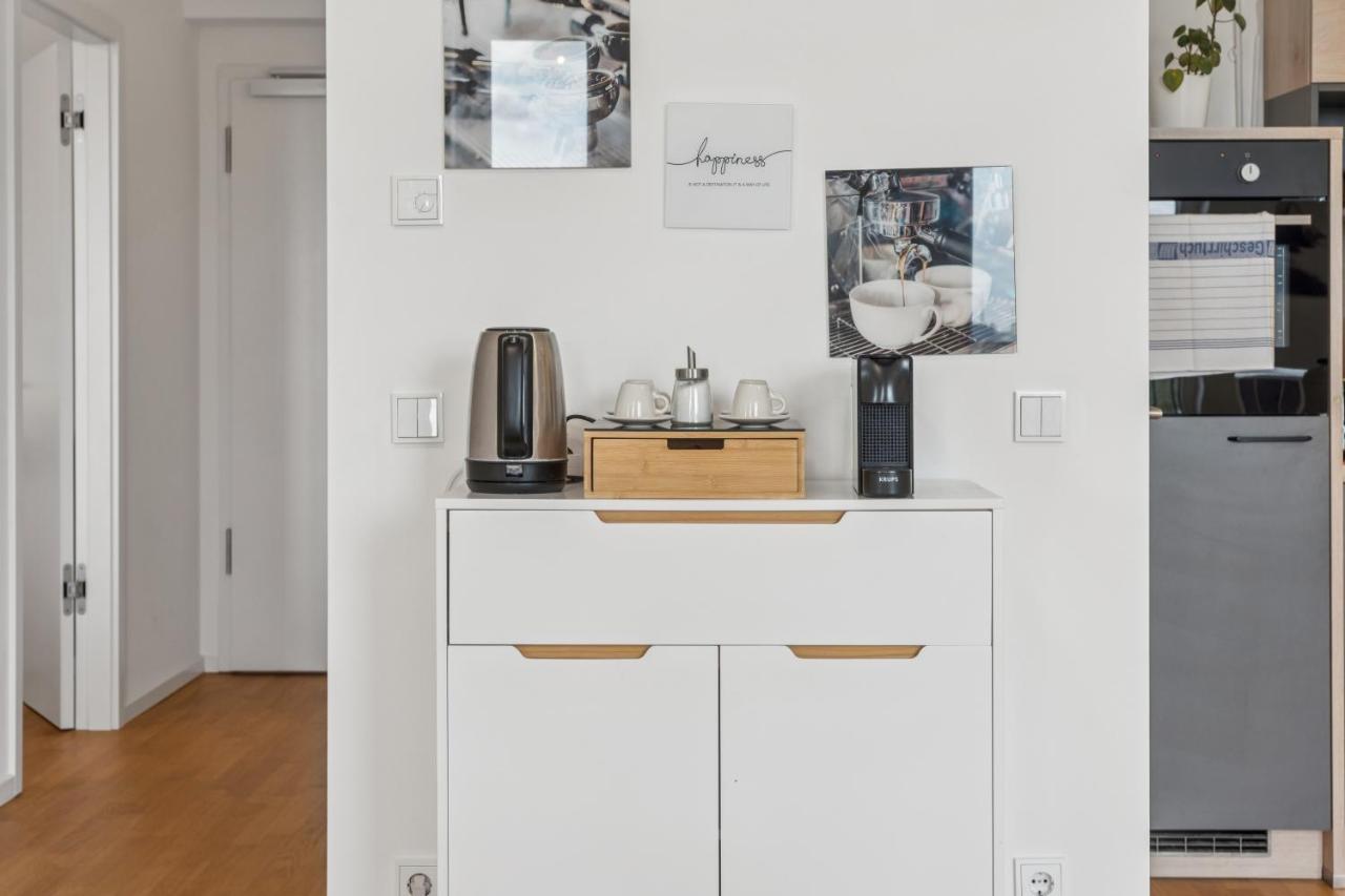 Luxurious and stylish apartment at BER Airport - B&B Schönefeld