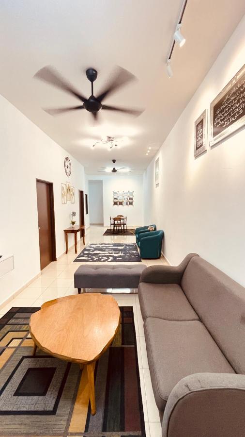 D Imani Jasin Homestay - B&B Kampung Bemban
