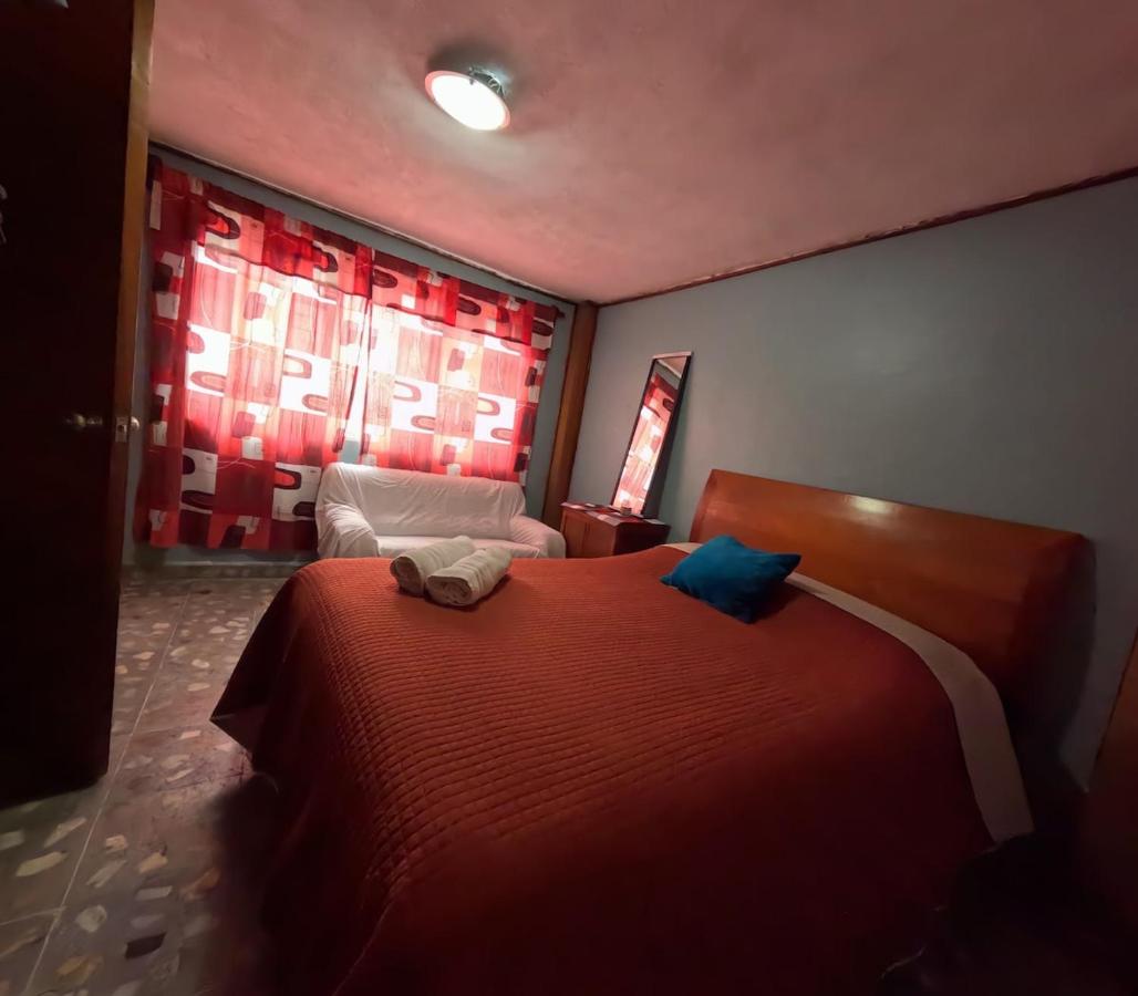 DEPARTAMENTO HOSPEDAJE DE LA ROSA ENFRENTE DE TERMINAL 2 WIFI free - B&B Città del Messico