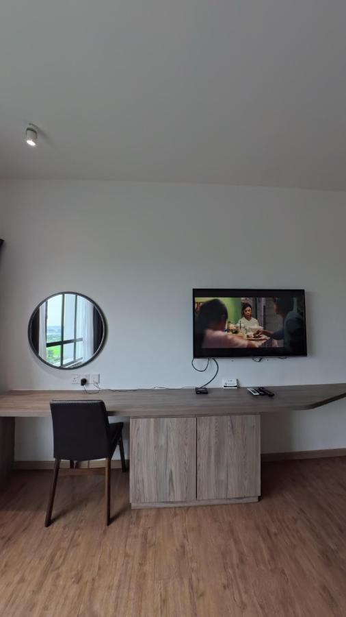 Studio met Kingsize Bed en Slaapbank 