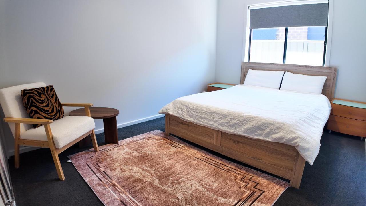 Homestay in Bendigo - B&B Huntly