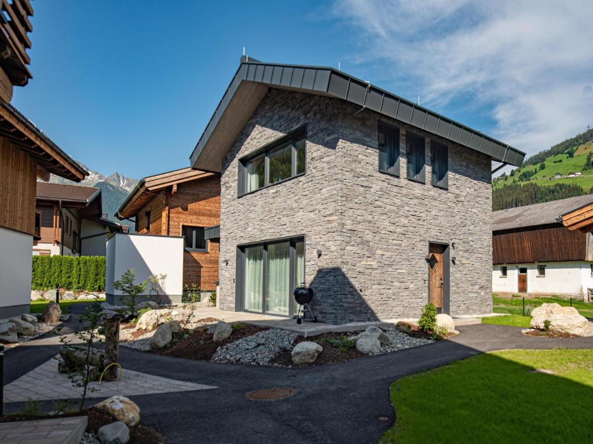 The village - chalet stone house - B&B Wald im Pinzgau