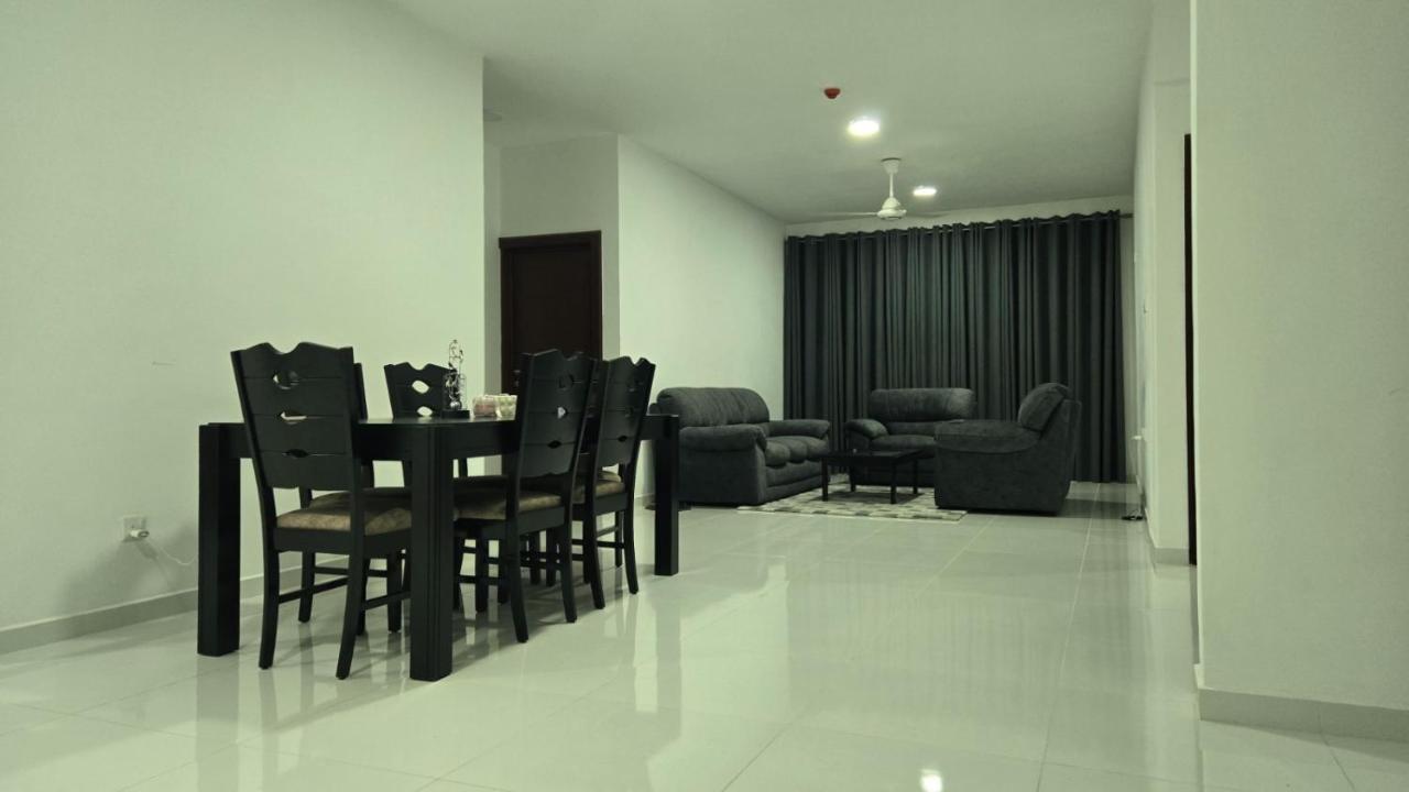 Ru Residence - B&B Nugegoda