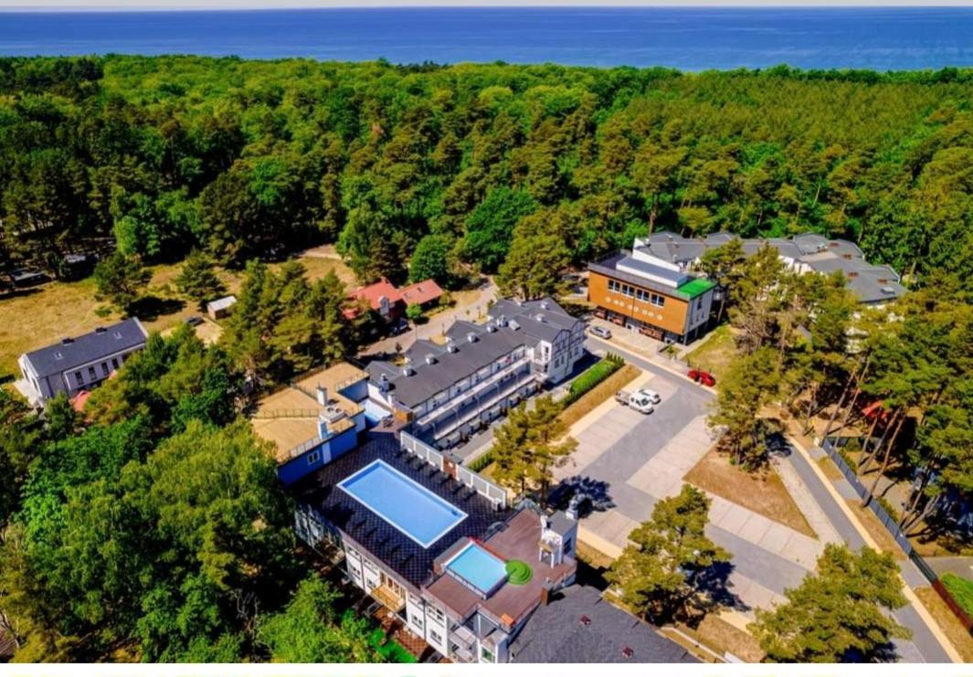 RAJSKA PLAZA Poddąbie Basen odkryty brodziki Basen kryty Plac zabaw Animacje - B&B Poddąbie