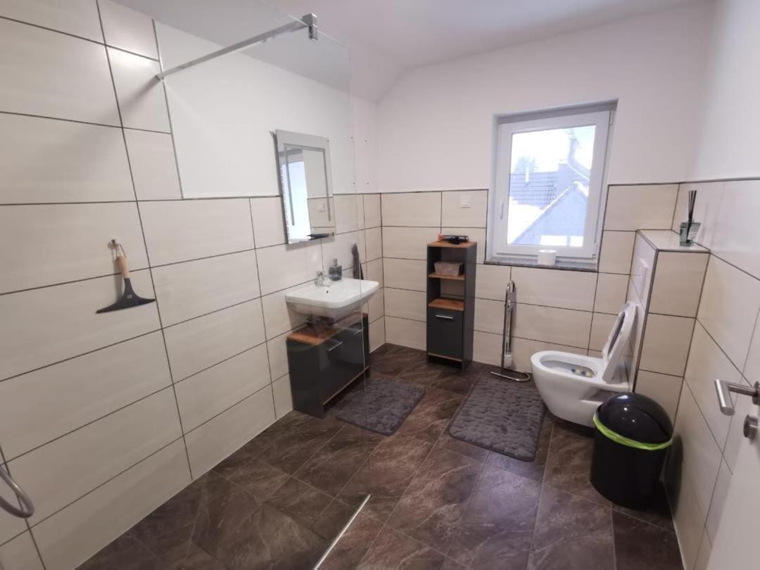 Modernes Wohnen DG - B&B Bad Berleburg