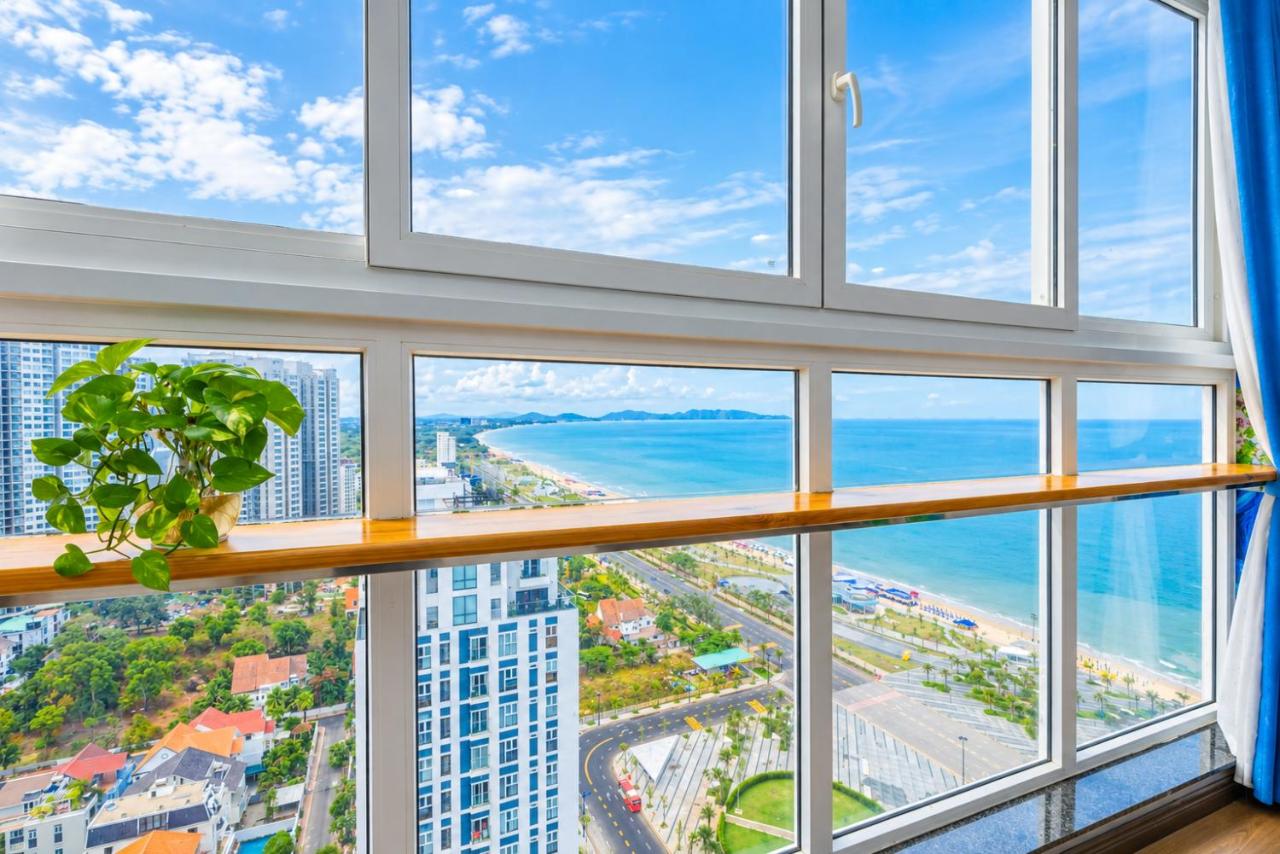 Apartment mit 3 Schlafzimmern mit Meerblick