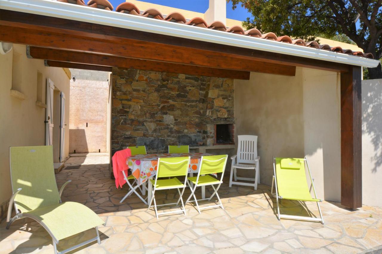 Villa (4 Adults)