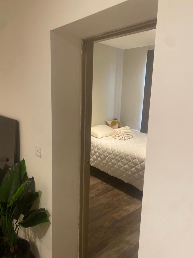 Golden suits - Bed and Breakfast Waltham Abbey