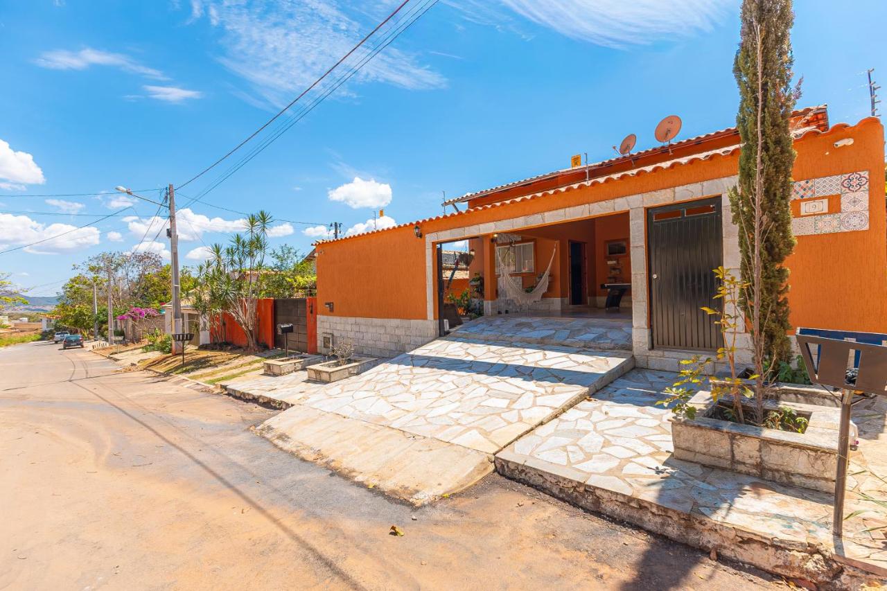 Casa Jardim Piri - Casa com Piscina, Hidro Aquecida e Churrasqueira - Chambres d'hôtes Pirenópolis