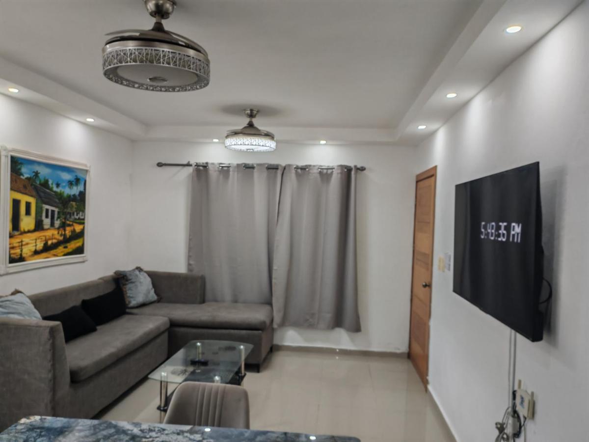 Alto independencia E101 2BR - B&B San Pedro de Macorís