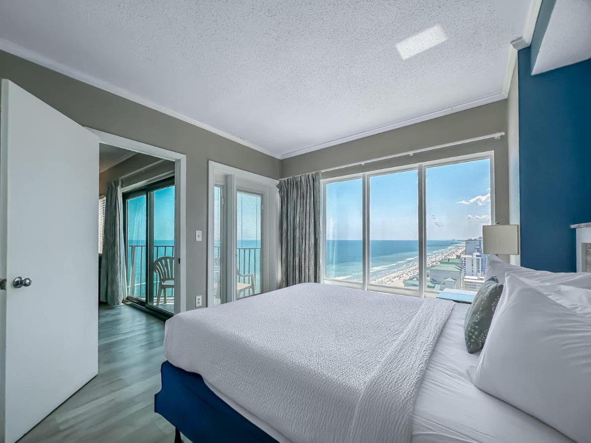 Immaculate 2 Bedroom Apartment with Stunning Views! Palace Resort 2113 - Chambres d'hôtes Myrtle Beach