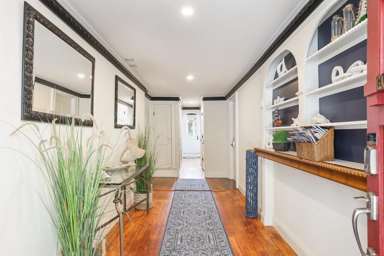 Fun Garden Apartment in Historic District - Ferienwohnung Savannah