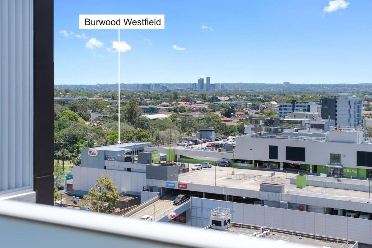 Free parking and a king bed near Burwood Station - B&B Sídney