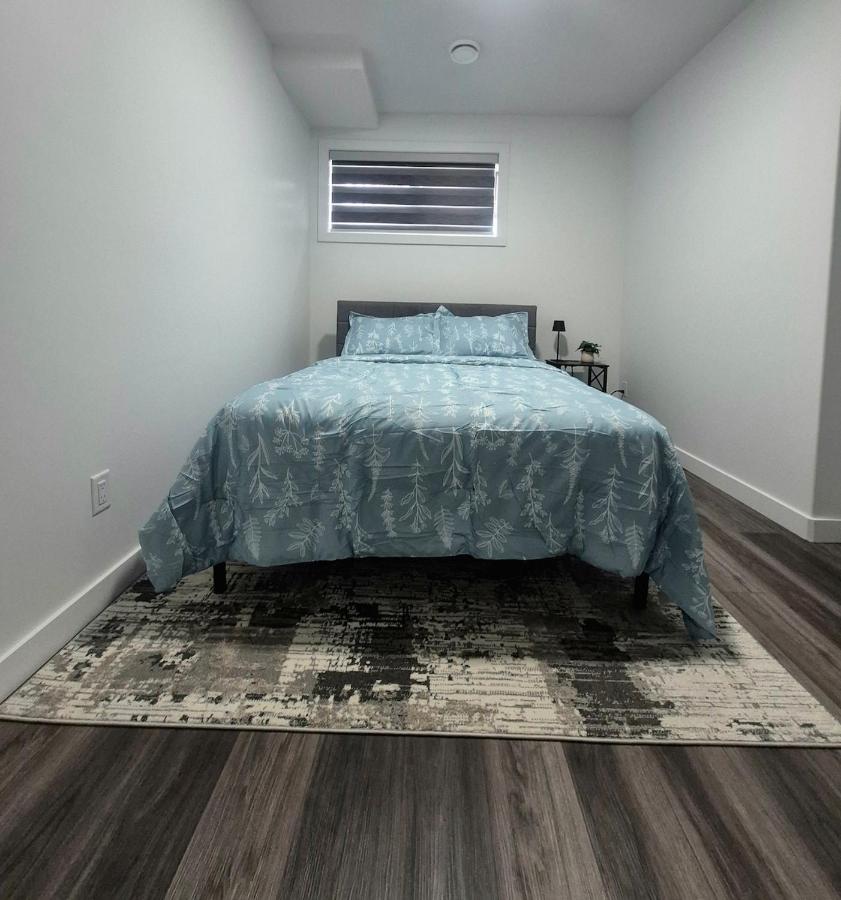 Cozy 1-Bedroom West Edmonton Basement Suite - B&B Edmonton