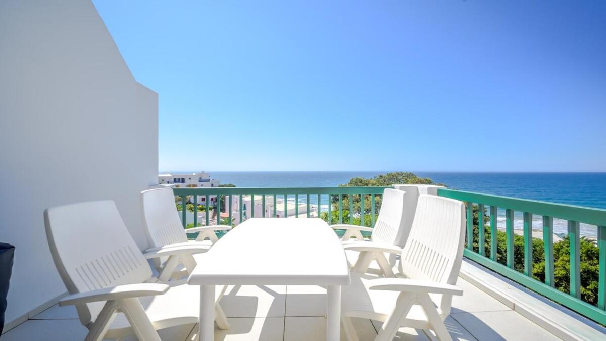Penthouse Seaviews at 57 Perissa - Chambres d'hôtes Ballito