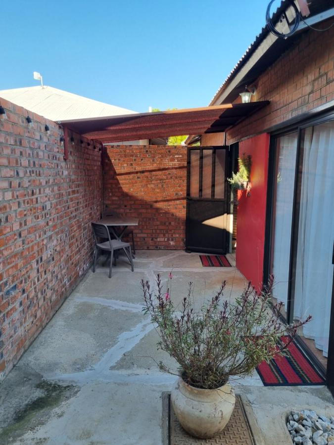 The Red Wall in Bultfontein - Chambres d'hôtes Bultfontein