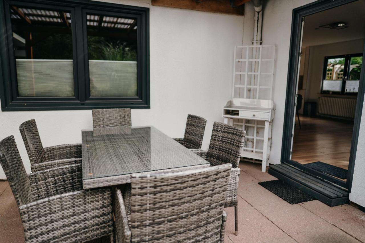 Ferienwohnung mit Garten und Innenstadtnähe - B&B Plön