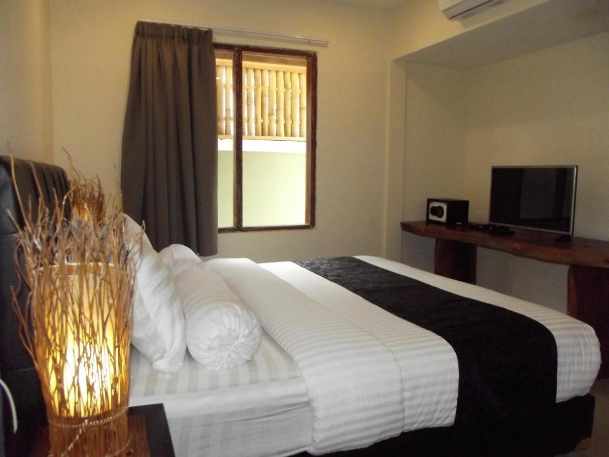 Joglo - 3 Bedroom Villa Private Pool