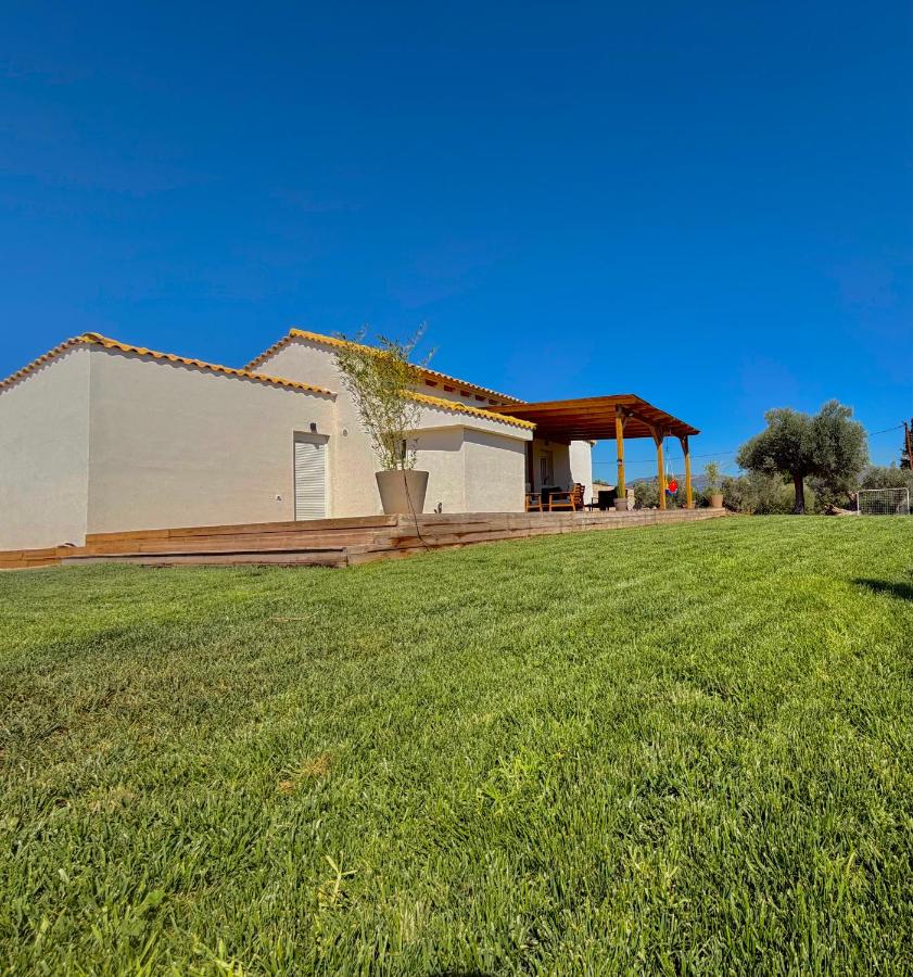 DK estate - B&B Eretria